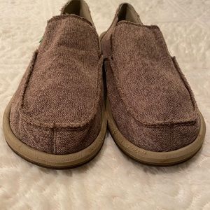 Sanuk Men’s slip on. Size:12. Brown